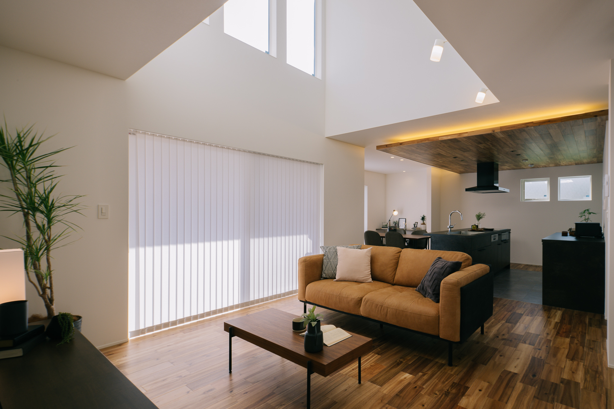 吹き抜け ≪高所メンテナンス編≫